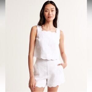 Abercrombie & Fitch Linen Blend Scallop Edge Top | White | Sz L